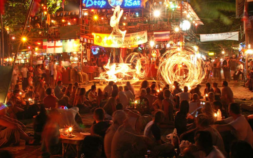Как выжить: вечеринка Fool Moon Party